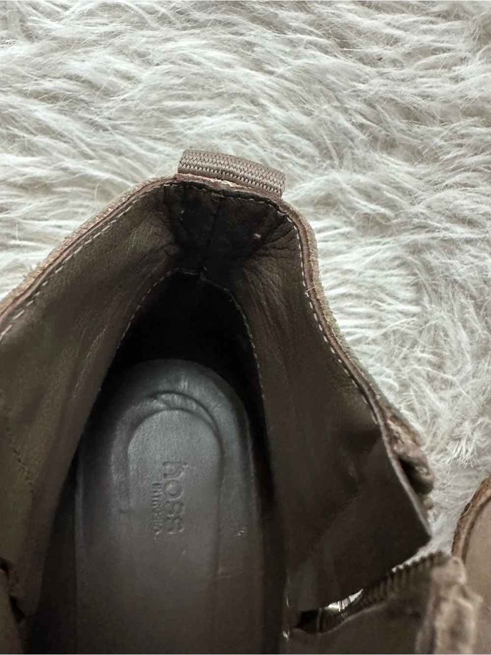 Hoss Intropia classic taupe